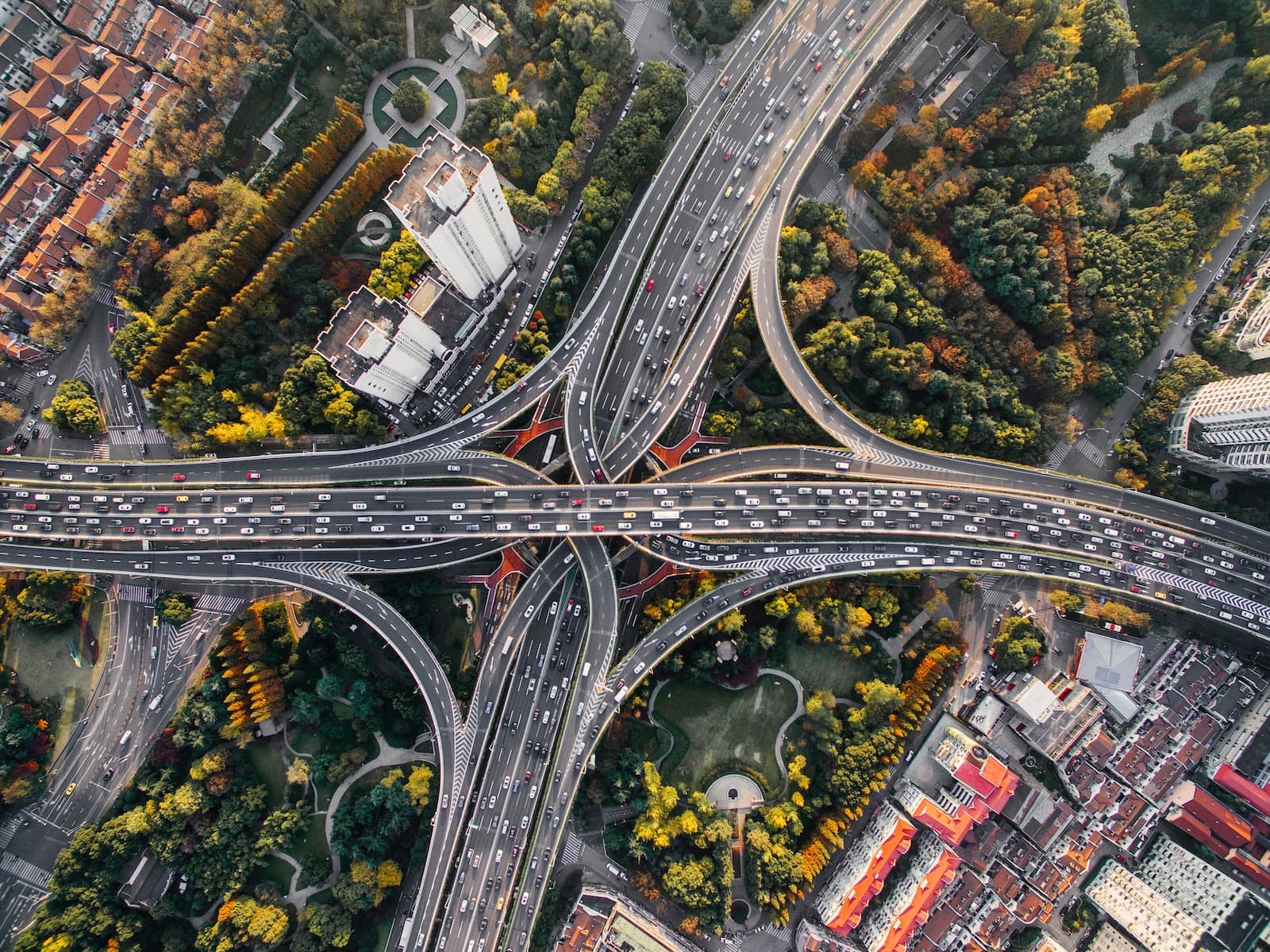 Andere Länder, andere Lösungen – Herausforderungen für die nachhaltige Mobilität in Europa