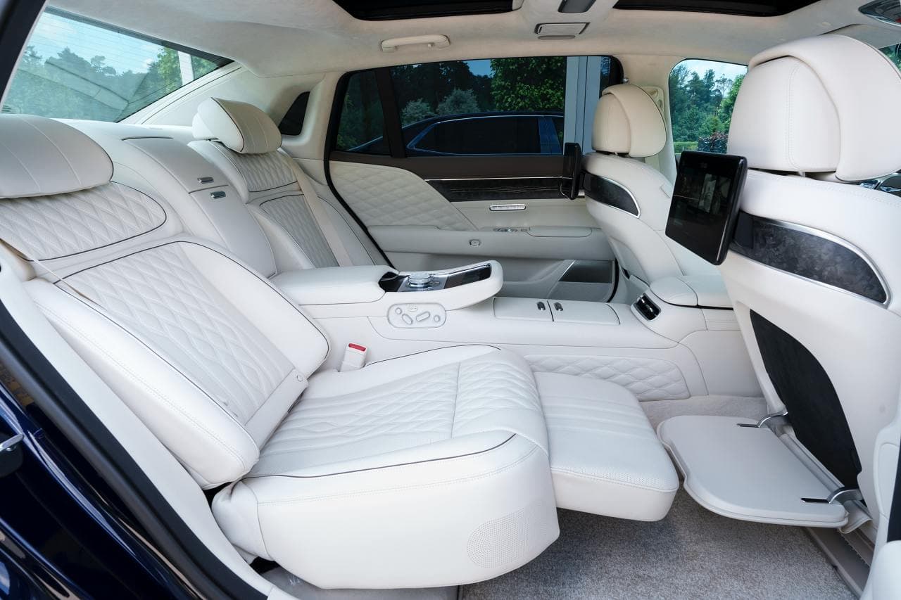 Genesis präsentiert das Flaggschiff G90 erstmals in Europa auf dem Goodwood Festival of Speed