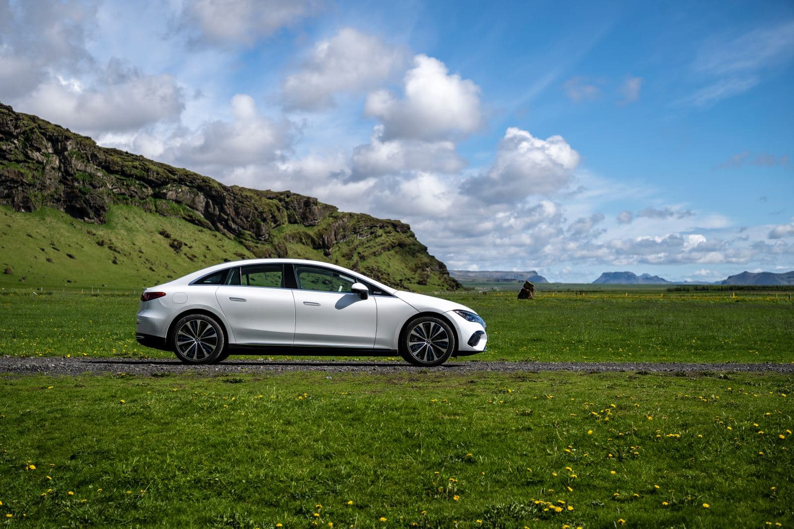 Mercedes EQE – der neue Superheld unter den E-Limousinen?