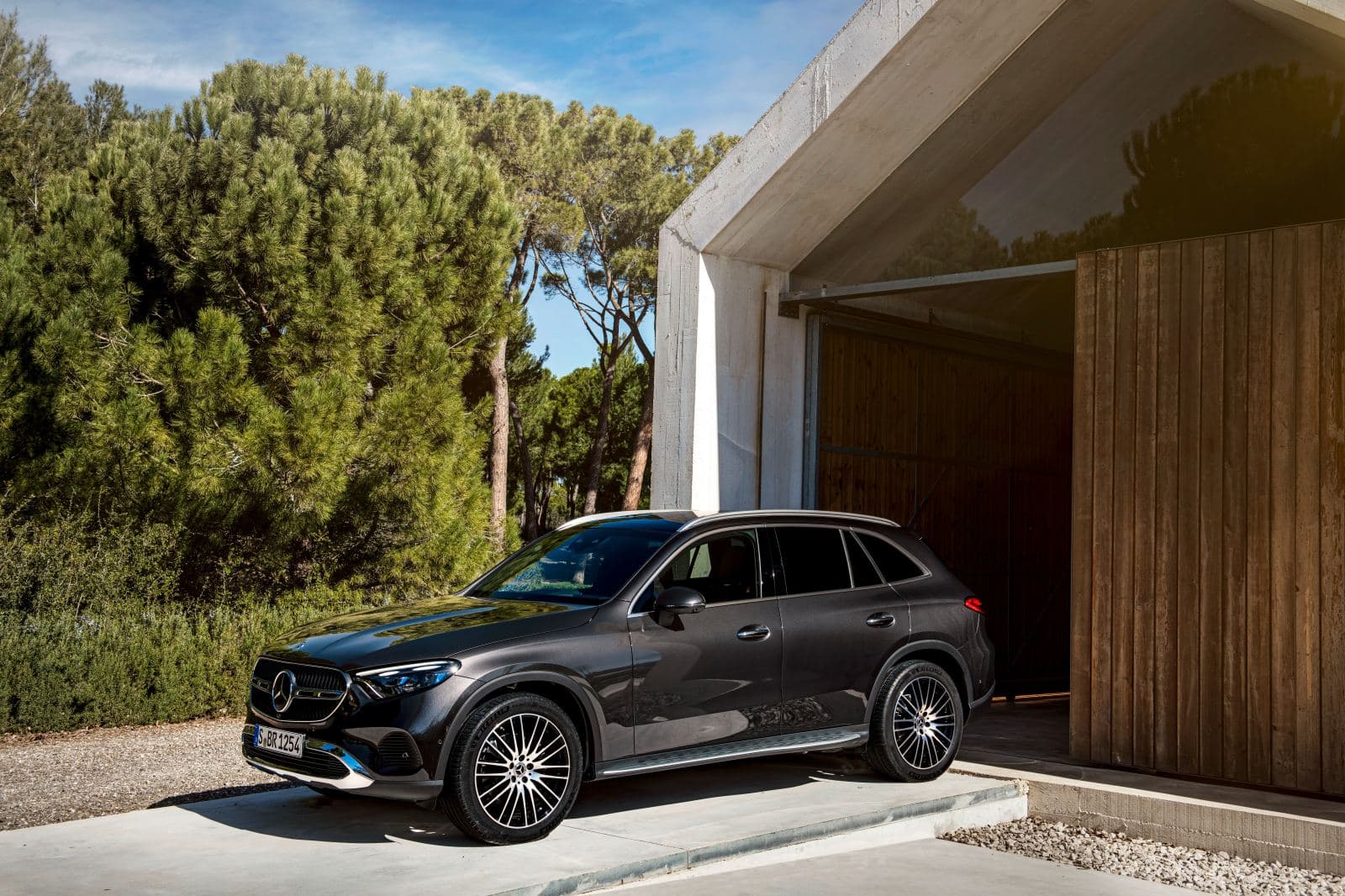 Mercedes-Benz GLC 2023