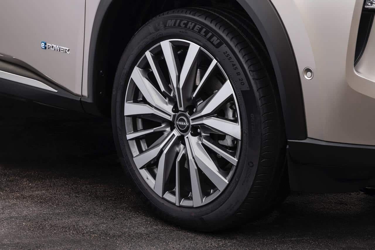 Elektrisches Siebensitzer SUV mit 1.000 km* Reichweite
