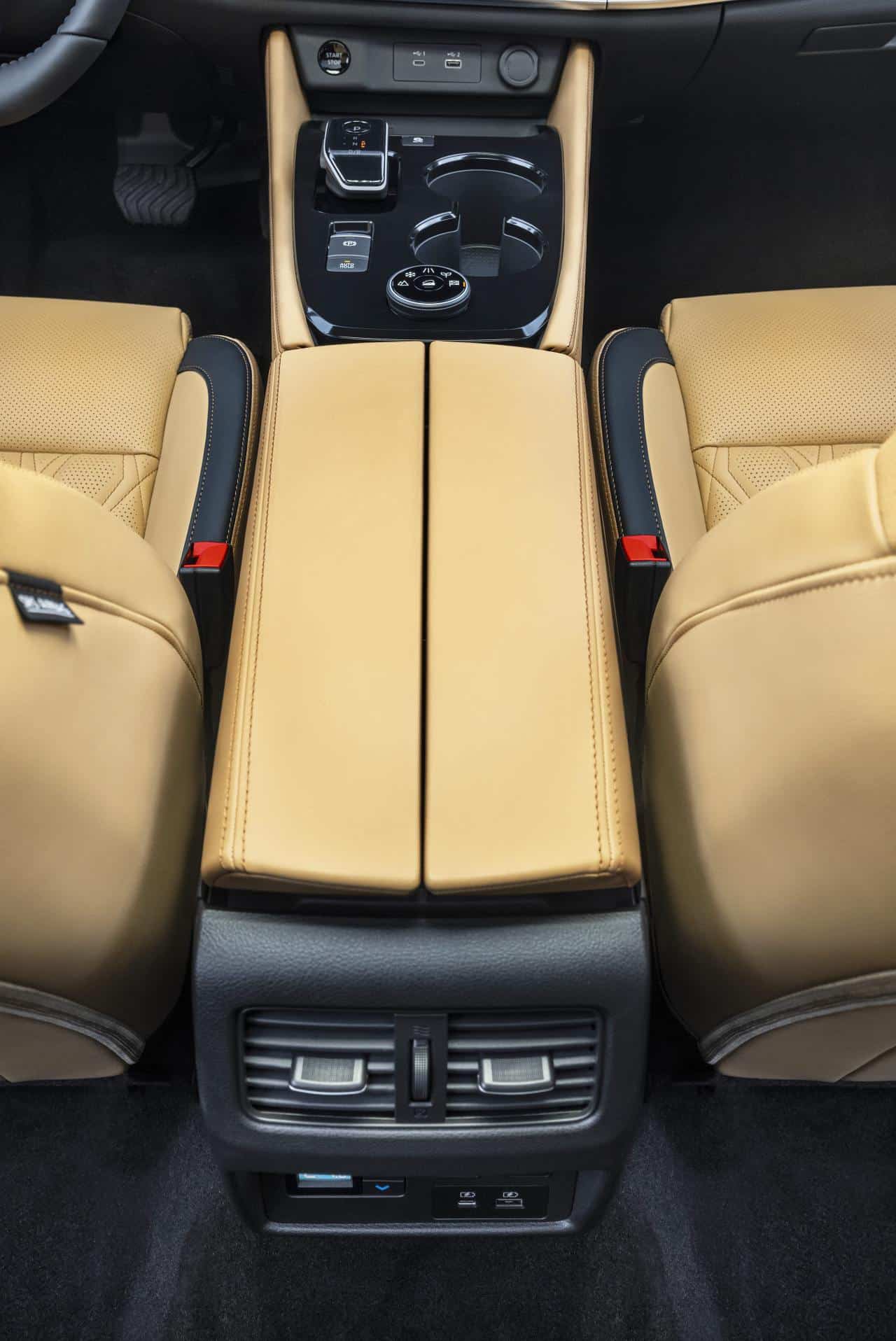 Elektrisches Siebensitzer SUV mit 1.000 km* Reichweite