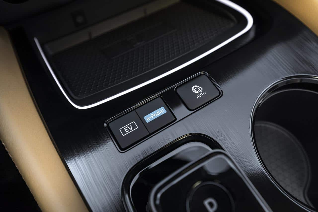 Elektrisches Siebensitzer SUV mit 1.000 km* Reichweite