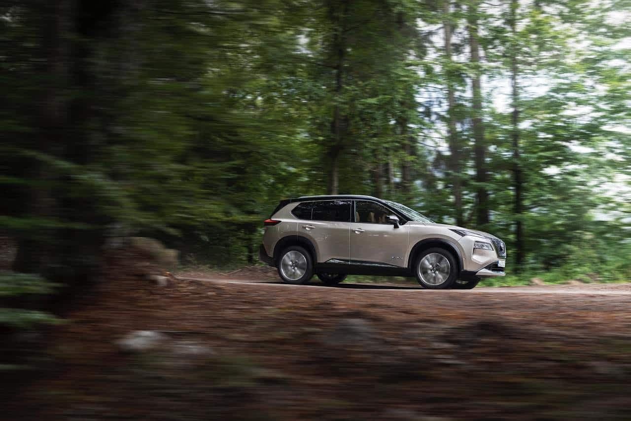 Elektrisches Siebensitzer SUV mit 1.000 km* Reichweite