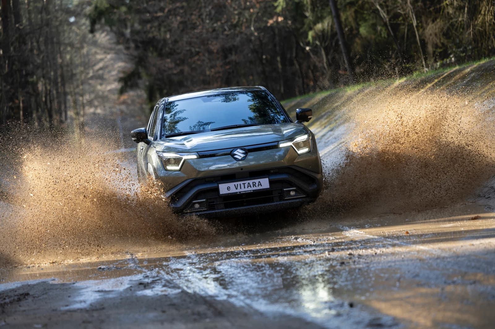 Suzuki eVITARA – der erste Stromer von Suzuki: Was kann das B-SUV aus Japan wirklich?