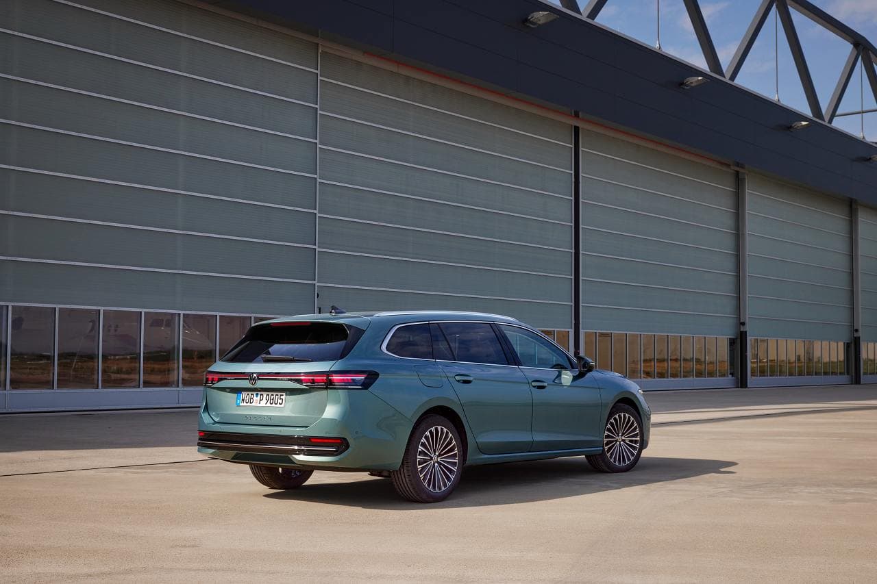Der Passat Variant ist 4,91 Meter lang