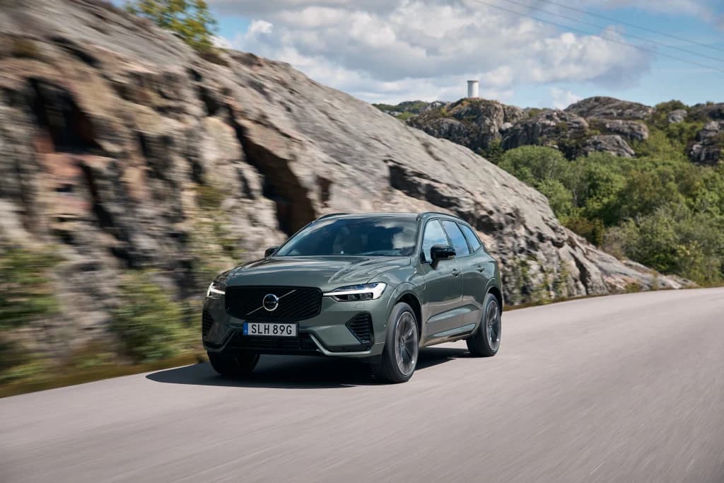 Volvo XC60 T8 Facelift im Fahrbericht – Zeitlos. Stark. Leise.