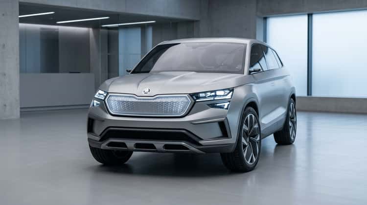 Die Skoda Vision O Studie, ein elektrisches Konzeptfahrzeug, das den zukünftigen Nachfolger von Octavia und Superb andeutet