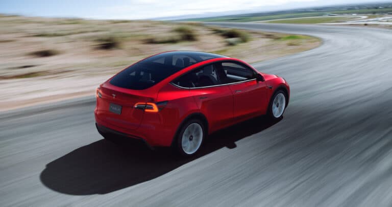 Tesla Modèle Y 2022 rouge